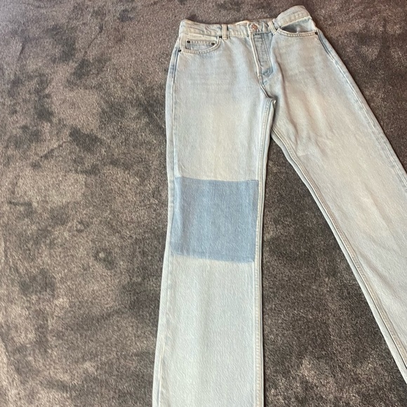 REFORMATION Tahoe Blue Jeans With Darker Blue Patch ( 26 ) - Picture 2 of 8